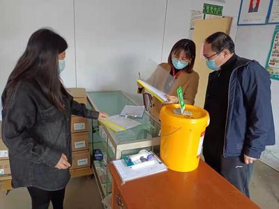 眾志成城 齊心戰疫｜工作、執勤“雙崗建功”助力企業復工復產——畜牧漁業飼料保障紀實